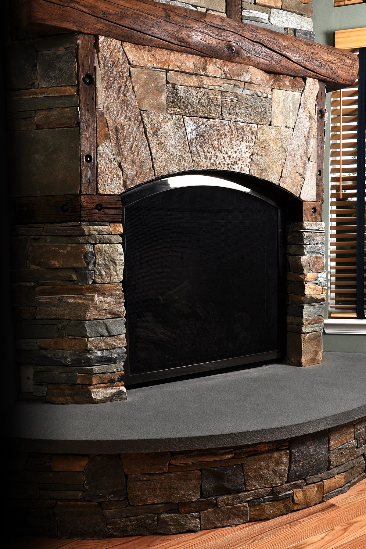 WildWorks stone outdoor fireplace